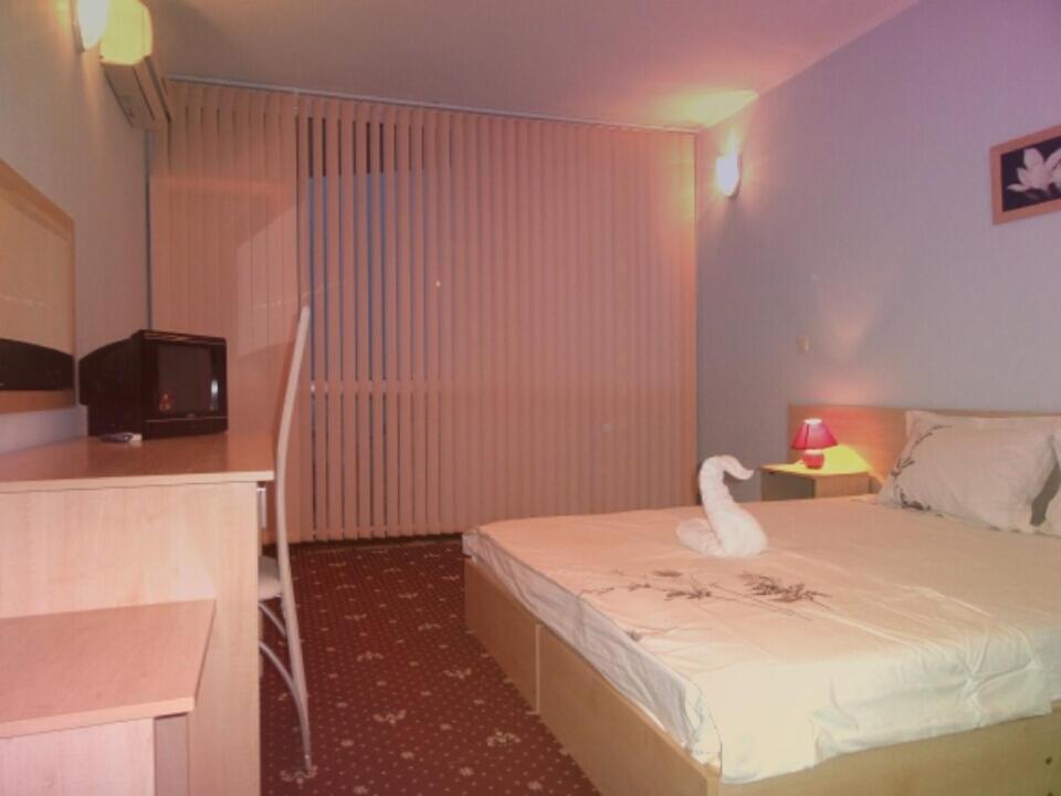 Hotel Paradise Zlatni pjasătsi Eksteriør bilde
